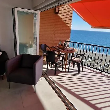 Apartamento & Quite 2bdr Beachfront *