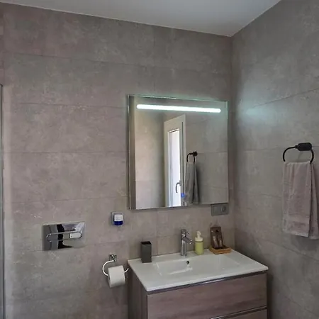 Appartement & Quite 2bdr Beachfront Fuengirola