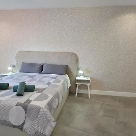 & Quite 2bdr Beachfront Lägenhet Fuengirola